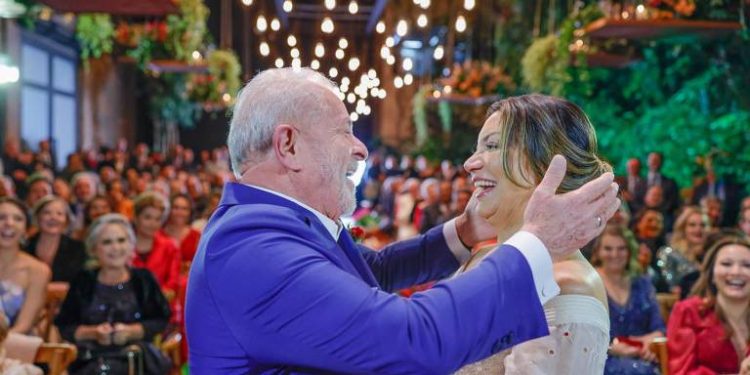 Lula e esposa testam positivo para covid-19