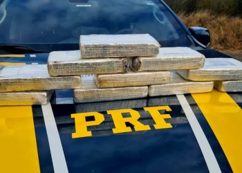 Passageira de ônibus é presa em Jequié transportando cocaína avaliada em quase R$ 2 milhões