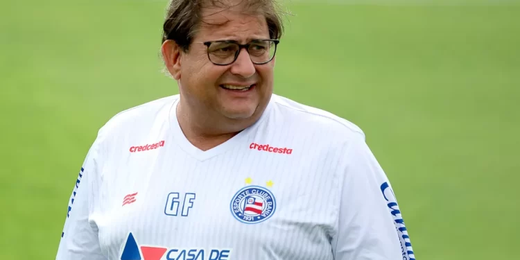 Bahia demite técnico Guto Ferreira após sequência de derrotas em casa