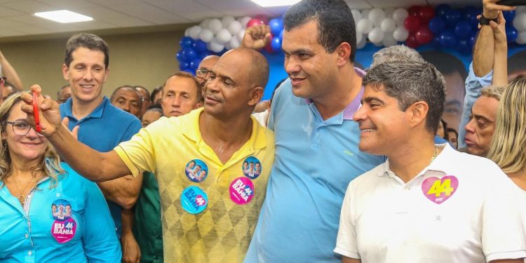 Dal Barreto oficializa pré-candidatura a deputado federal