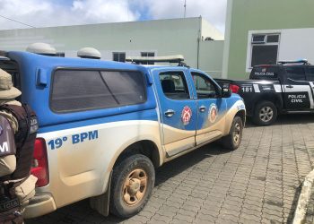 Operação conjunta das Policias Civil e Militar apreende drogas e arma em Jaguaquara