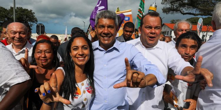 “Cuidar do Brasil e cuidar da Bahia”, destaca Jerônimo após primeiro evento oficial da campanha