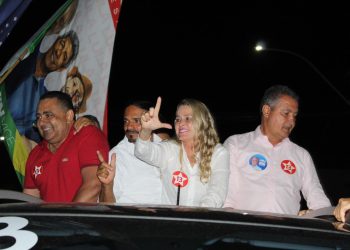 Sem a presença de Jeronimo, Rui lidera carreata no Vale do Jiquiriçá e realiza comício em Jaguaquara