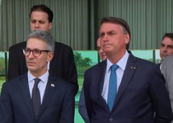 Bolsonaro se coloca à disposição de ACM Neto para diálogo sobre apoio