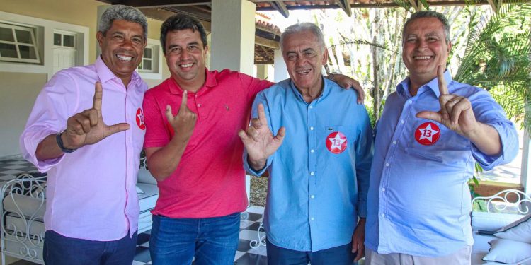 Aliado de Roma, Prefeito de Serrinha anuncia apoio a Jerônimo no segundo turno