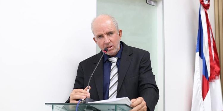 Bolsonarista, vereador Caneço declara apoio a Jerônimo Rodrigues no segundo turno