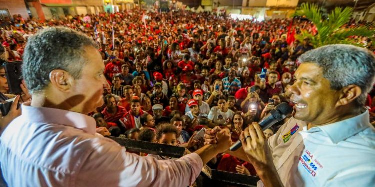 Em Jequié, Jerônimo garante investimentos para geração de emprego e renda