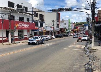 CDL divulga horários de funcionamento do comércio de Jaguaquara nos dias de jogos do Brasil