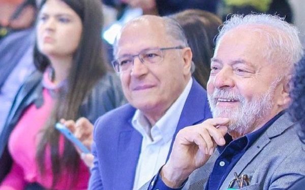 Lula diz que Alckmin não será ministro do futuro governo