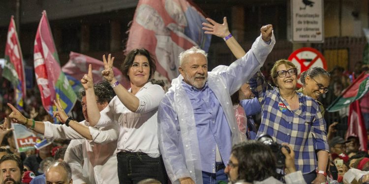 Tebet decide aceitar Ministério do Planejamento no governo Lula