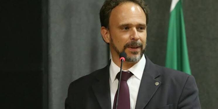 Rui Costa nomeia advogado Antônio Adonias para vaga de desembargador do TJ-BA