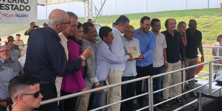 Câmara Municipal concede o título de cidadão Jaguaquarense a Rui Costa