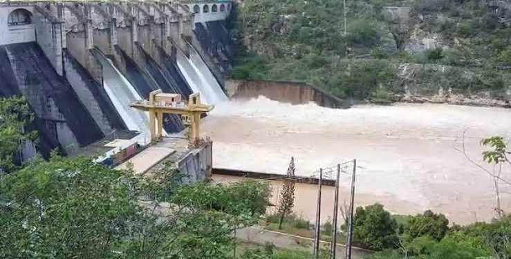 CHESF mantém vazão da Barragem da Pedra em 2.400 metros cúbicos por segundo; Jequié registra alagamentos