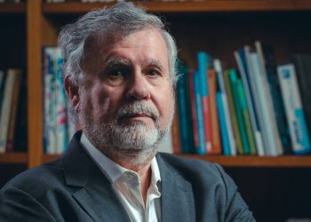 Censo vive tragédia absoluta e dados não são confiáveis, diz ex-presidente do IBGE
