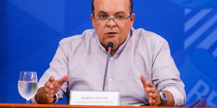 Moraes afasta governador do Distrito Federal, Ibaneis Rocha, por 90 dias