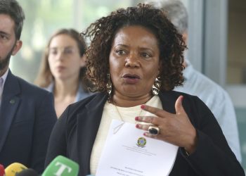 Ministra da Cultura anuncia desbloqueio de quase R$ 1 bi da Lei Rouanet