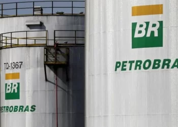 Petrobras anuncia redução de 11% no preço do gás para distribuidoras