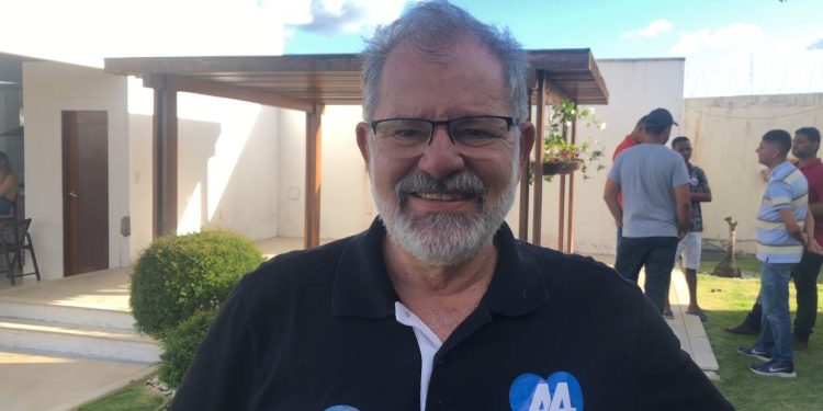 Marcelo Nilo desiste de vaga no TCM e decide apoiar Tom Araújo