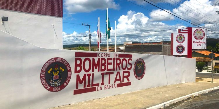 Corpo de Bombeiros de Jaguaquara disponibiliza número de whatsapp para atendimento