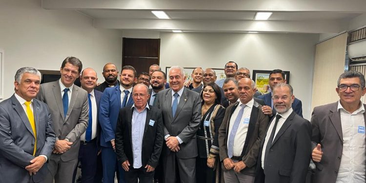 Em Brasília, prefeitos baianos buscam apoio para evitar perda no FPM por causa do Censo