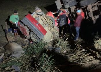 Acidente grave entre Planaltino e Nova Itarana deixa dois mortos e três feridos