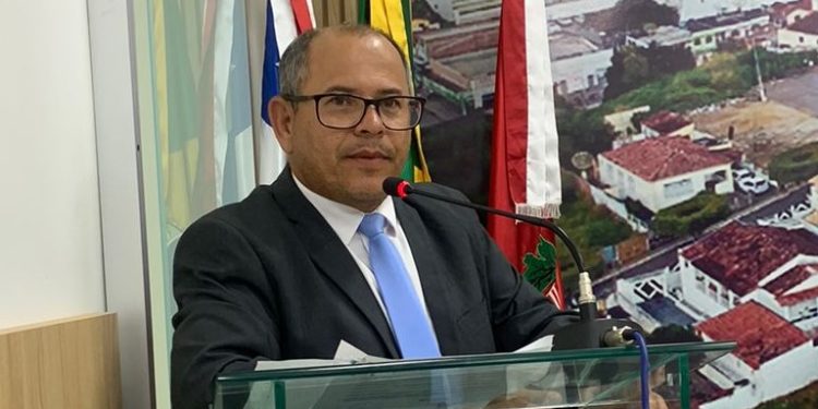 Nildo Pirôpo anuncia entidade vencedora da licitação para administrar Hospital de Jaguaquara