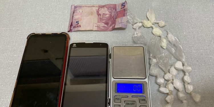 Operação Paz no Vale resulta em prisão por tráfico de drogas em Itaquara
