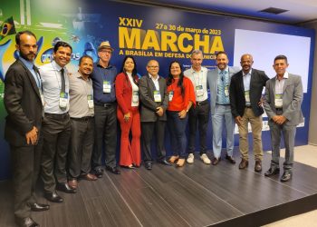 Vereadores de Jaguaquara participam da Marcha a Brasília em Defesa dos Municípios