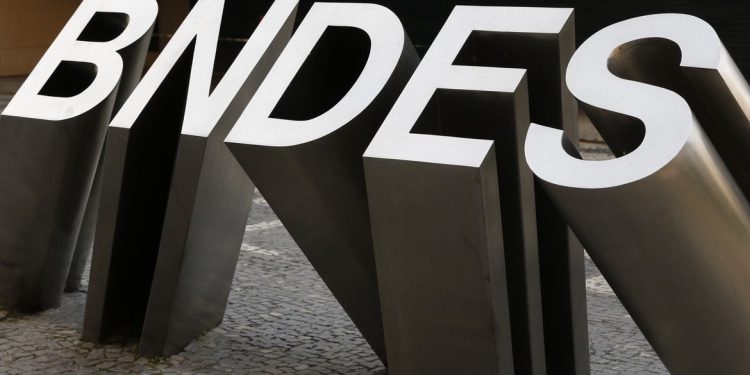 BNDES tem lucro de R$ 12,5 bilhões em 2022