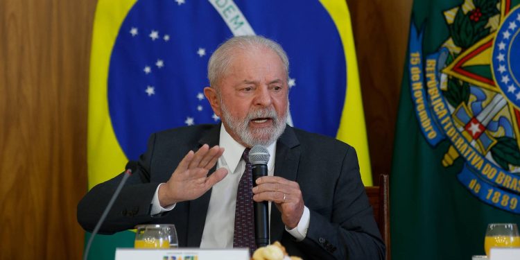 Estados Unidos e União Europeia criticam declarações de Lula sobre guerra na Ucrânia