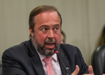Governo Lula vai propor nova política de preços para a Petrobras