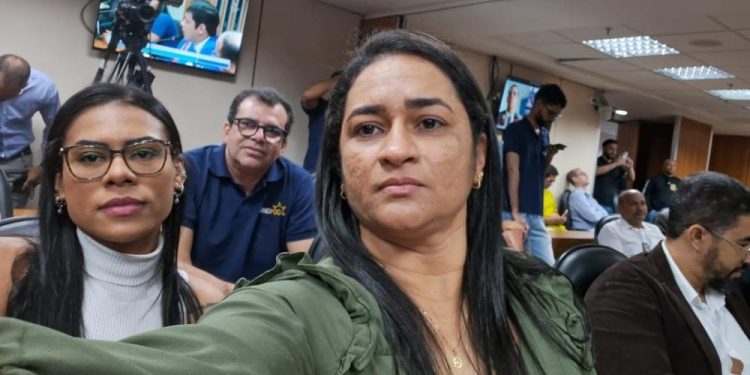 Investigadora da Polícia Civil relata desacato policial e agressão física e verbal em Jequié