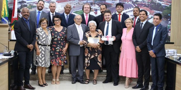 Câmara Municipal de Jaguaquara discute e aprova proposições em 12ª Sessão Ordinária