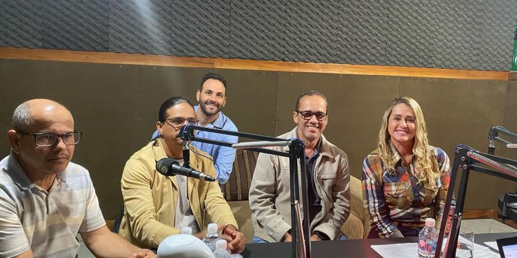 Edione fala sobre impasse com professores e garante pavimentação da estrada que liga o Baixão a Itiúba