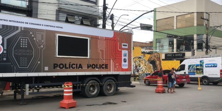 Policia Militar prende dois homens identificados pelo reconhecimento facial no São João de Jaguaquara