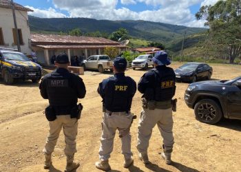 Operação da PRF e Ministério Público do Trabalho flagra trabalho escravo em fazenda de ex-prefeito de Santa Inês