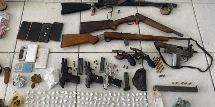 8 suspeitos morrem em confronto com a polícia na cidade de Itatim