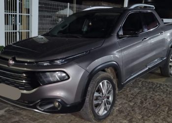 Polícia recupera Fiat Toro com restrição de furto/roubo em Jaguaquara