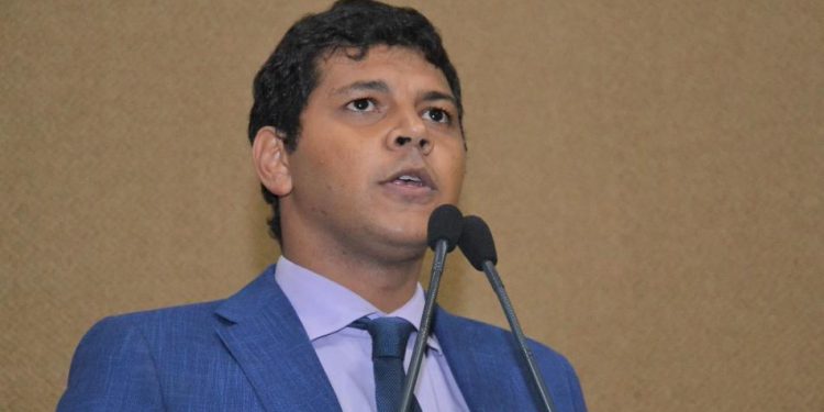 Deputado estadual diz que ‘não há esperança’ de melhorias na segurança pública sob o governo Jerônimo