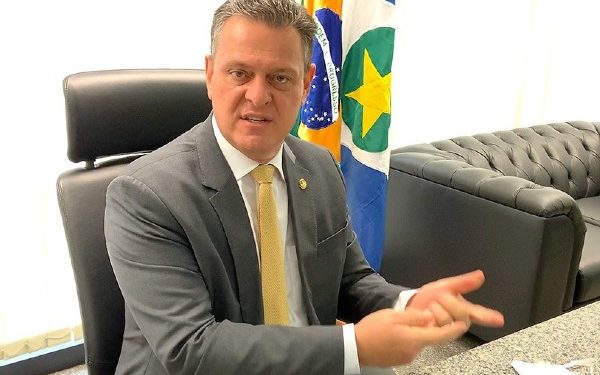Ministro de Lula dá drible em CPI do MST e, junto com Rui Costa, leva fama de ‘fujão’