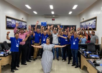 CDL e Sebrae promovem palestra para líderes e plenário da Câmara Municipal de Jaguaquara fica lotado