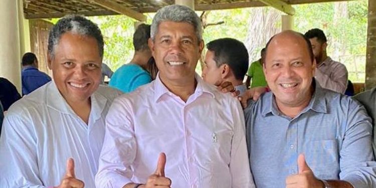 Antonio Brito mantém o nome de Raimundo para disputar a Prefeitura de Jaguaquara em 2024