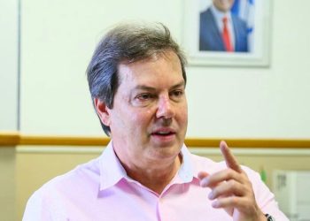 Zé Trindade retira nome da disputa pela Prefeitura de Salvador: ‘Decisão irreversível’