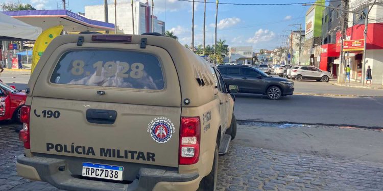 4 menores suspeitos de assalto e participação em homícidio em Jaguaquara são apreendidos pela Polícia Militar