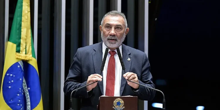 Acusado de mandar matar mãe da própria filha, ex-senador de Roraima é preso