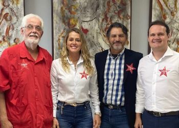 Ao lado do deputado Jorge Solla, Prefeita de Jaguaquara anuncia filiação ao Partido dos Trabalhadores