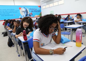 Bahia alcança índice de 85% de participação dos estudantes da rede estadual nas provas do Saeb