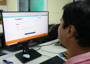 Matrícula on-line 2024 na rede estadual de ensino requer cadastramento prévio em plataforma do governo
