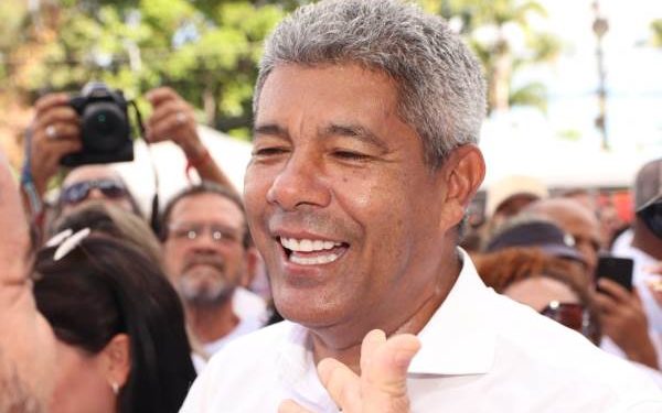 Jerônimo exalta Geraldo Jr. em meio a críticas ao nome do vice para disputar prefeitura