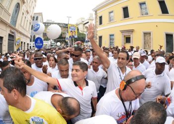 ‘A avaliação popular confirma a grande gestão que Bruno Reis realiza à frente da prefeitura’, diz ACM Neto no Bonfim